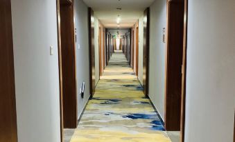 Kelton Wisdom Hotel (Jinjiang Wudian City Wanda Plaza)