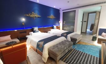 Xuanwei Hi Dream Light Luxury Hotel (North Passenger Transport Station Meihuan Park Branch)