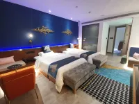 Xuanwei Hi Dream Light Luxury Hotel (North Passenger Transport Station Meihuan Park Branch)