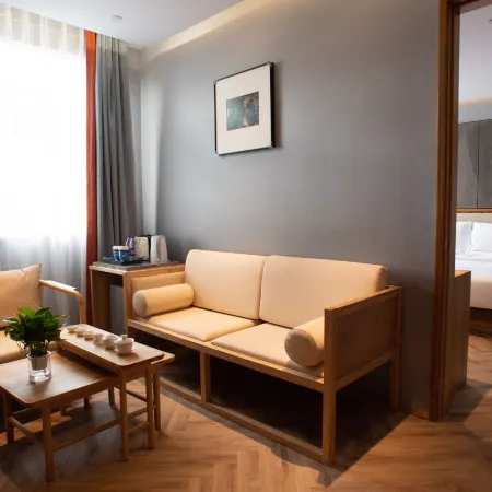 Qingyuanshan Hotel