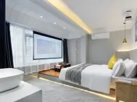 Changsha Yuemu Xingchen Homestay (Changsha Wu Yi Square IFS Guojin Center) โรงแรมใกล้จัตุรัสอู่อี