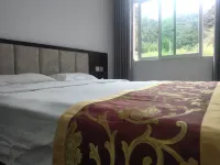 Wenchuan Balang Qingfeng Inn Hotels near Wolong National Nature Reserve