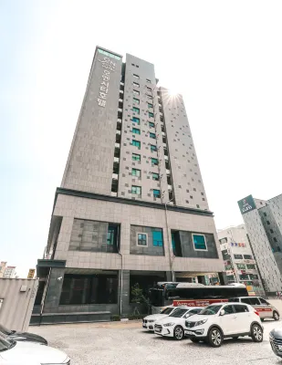 ON City Hotel