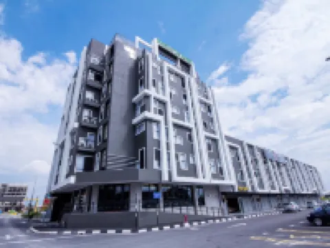 Manhattan Hotel Ipoh Hotels near Mirror lake