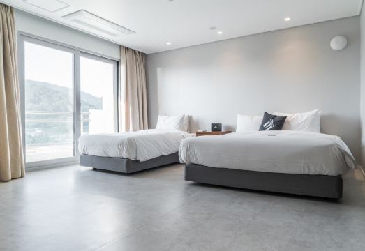 남해 숙소 주변 풍경