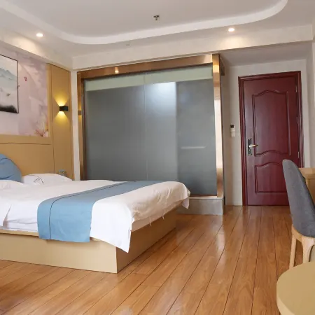 Tianlin Xianggui Business Hotel
