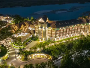 Phalaka Hotel & Resort