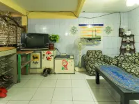 Dharmawati Homestay Hotels in Waru