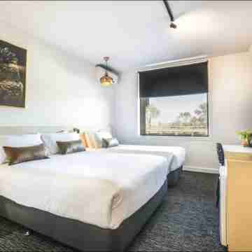 Nightcap at the Cheeky Squire Rooms