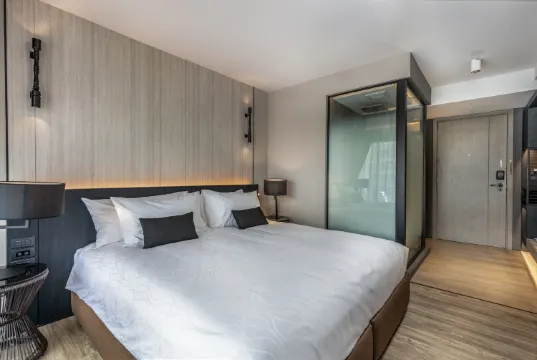 ห้องดีลักซ์ เตียงคิงไซส์