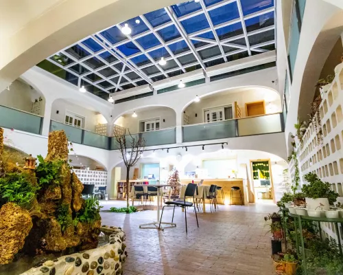 Danzhe Linshe Fuyang Hotel โรงแรมในลาซา