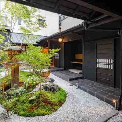 京都一棟貸し町屋旅館 華・恒和居 Hotel Exterior