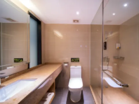 City Comfort Inn Hotel (Zhongshan Banfu) Hotels near Zhan's Garden