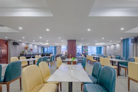 Kameidun Hotel (Changsha University of Science and Technology Yuntang Campus) Отели рядом с достопримечательностью «Hunan Vocational College of Science and Technology (Muyun Campus)»