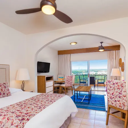 Villa del Palmar Beach Resort & Spa