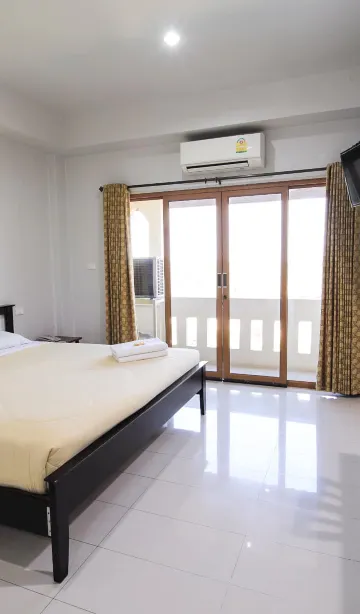 ห้องสแตนดาร์ด เตียงใหญ่ 1 เตียง