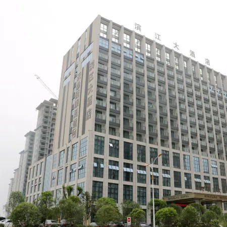 Binjiang Hotel