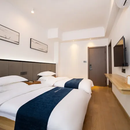 Junshan Hotel (Laojun Mountain Zhongling Cableway)