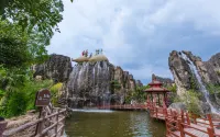 Shilin Shihai Hot Spring Hotel