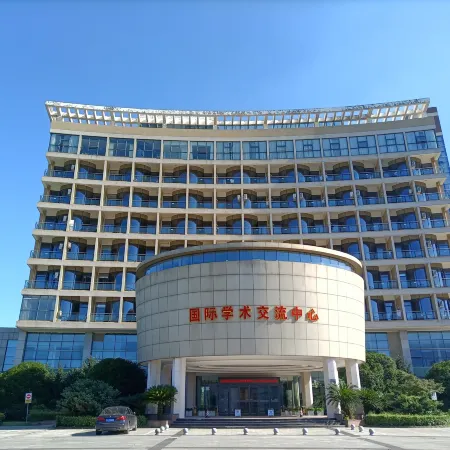Qianhu Hotel