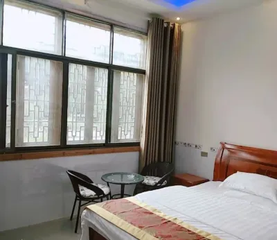 Dushan Xinyi Fashion Hotel Hotels near Net Heart Valley