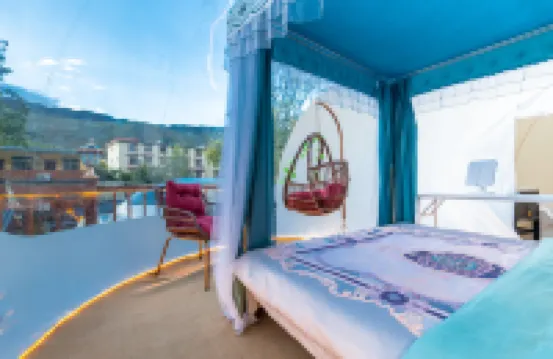 Batang Century Theme Hotel