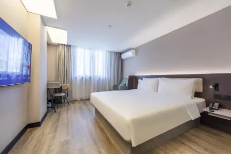 HanTing Hotel (Shanghai Taopu Xincun Subway Station)