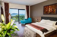 Kep Bay Hotel & Resort - Parvekkeita