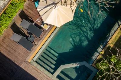 Floral Hotel·Perfume Bay Boa Mei Villa Các khách sạn ở Linh Thủy