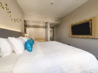 Hanoi Hotel Hotels near Dong Da