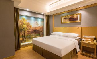 Vienna 3 Best Hotel (Guangzhou Tower Pazhou Exhibition Center)