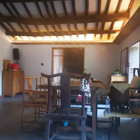 Wangnan Shanju Hotel