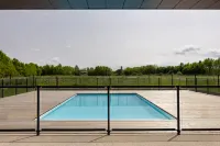 The Originals City, Hôtel le Relais des Deux Mers, Marmande Sud - Swimmingpools