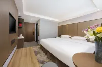 쿠얼러 롱후이 이 호텔 (샹리 애비뉴 푸드 스트리트 지점) 쿠얼러 호텔