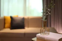 Stars Hotel (Zhongshan Lihe Plaza)