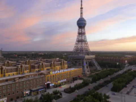 Super 8 Selected Hotel (Century Avenue Branch, Bachu County) Hoteles en Condado de Maralbexi