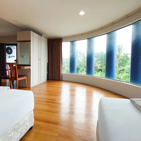 Perfect Room Mansion Отели рядом с достопримечательностью «Princess Maha Chakri Sirindhorn Natural History Museum»