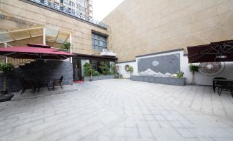 Pisces E-sports Hotel