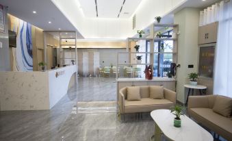 Yuemei Crystal Hotel Huaining