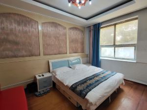 Shenyang Zanjia Honglou Homestay