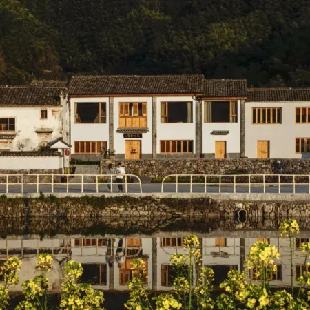 Folk Hostel Sanwei Book Store
