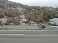 Free sea valley - parking