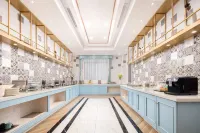 Magnotel (Qionghai Wanquan River Aihua Road)