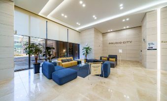 Urbanstay Songdo Moonlight Park