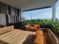 The Luxe by Infinitum Suites ゴールデン・トライアングル周辺のホテル