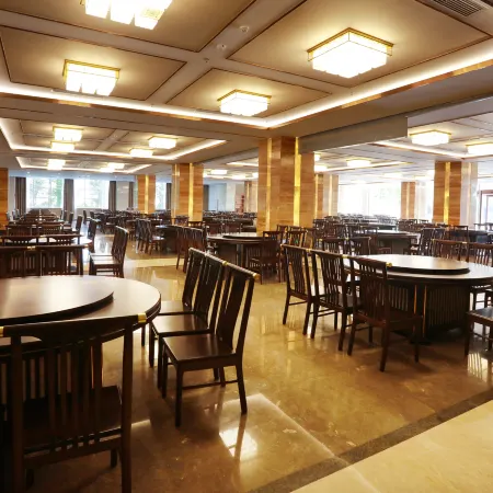 Yuxian Yuyuan Hotel