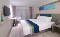 Homeinn Selected Hotel (Xi'an North Railway Station Fengcheng 9th Road Administrative Center)