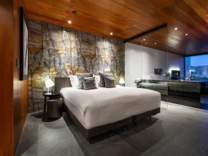 Kamo Residences by Reflections