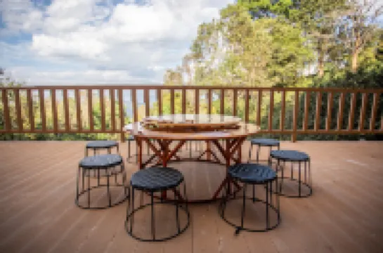 Xiang Tu Gu Shi Jing Yun Shan She