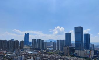 Da Meiren Sheng Youth Hostel (Kunming Station Branch)